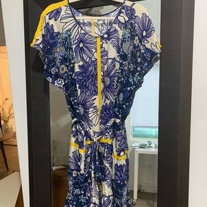 Beautiful Zara midi dress.